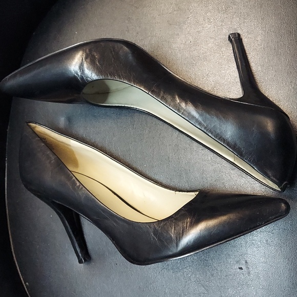 NINE WEST Black Pumps Women's Size 8.5 - Picture 3 of 6